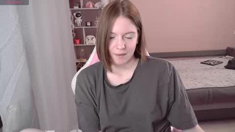 Snapshot of cassiejuice chatting on October 24, 2025, 6:15 pm Cassie online show from October 24, 2025, 6:15 pm