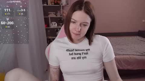 Snapshot of cassiejuice chatting on December 2, 2025, 5:08 pm Cassie online show from December 2, 2025, 5:08 pm