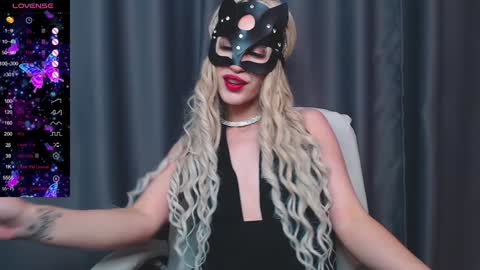 Cassie online show from January 1, 2025, 1:37 pm