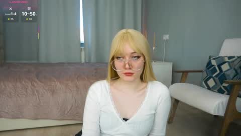 Snapshot of cassieswon chatting on May 19, 2026, 5:47 am cassieswon online show from May 19, 2026, 5:47 am