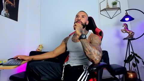 Matheo Brown online show from February 7, 2025, 9:26 pm