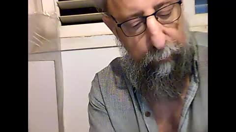 Snapshot of casual53 chatting on November 6, 2025, 3:29 am casual53 online show from November 6, 2025, 3:29 am