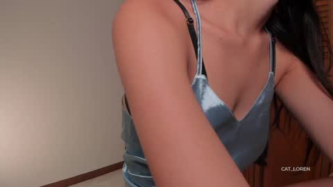 Snapshot of cat_loren chatting on January 24, 2025, 7:07 pm Loren online show from January 24, 2025, 7:07 pm