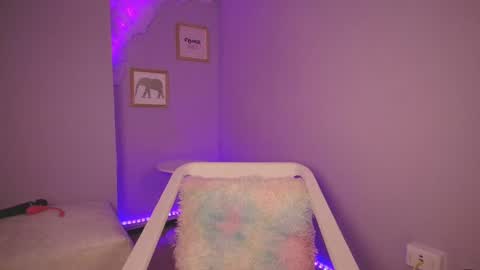 cat_nasty online show from September 27, 2025, 1:16 pm