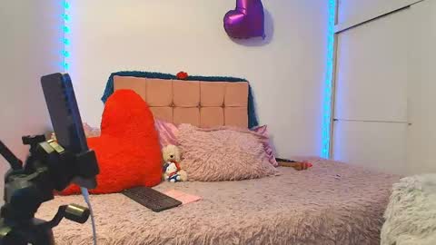 cat_nasty online show from May 9, 2026, 10:59 pm