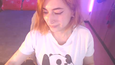 Snapshot of cat_naughty chatting on February 24, 2025, 5:09 pm cat naughty online show from February 24, 2025, 5:09 pm