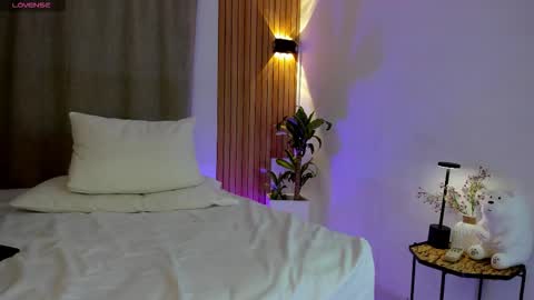 Snapshot of cat_sweet1 chatting on December 5, 2025, 6:00 am Cat Soy modelo independiente online show from December 5, 2025, 6:00 am