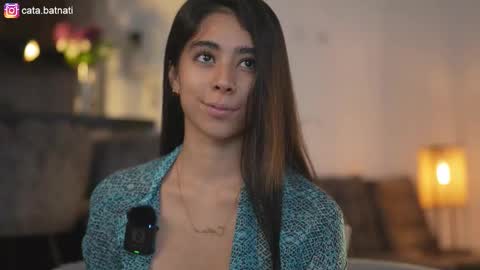 Snapshot of cata_batnati chatting on November 9, 2025, 4:49 pm Catalina online show from November 9, 2025, 4:49 pm