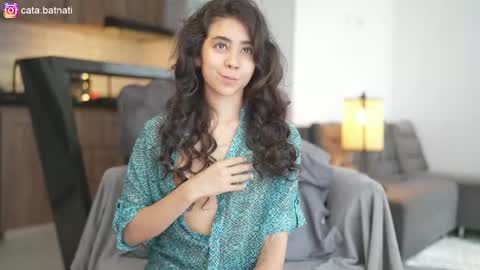 Snapshot of cata_batnati chatting on April 4, 2026, 2:25 pm Catalina online show from April 4, 2026, 2:25 pm