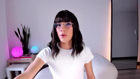 Snapshot of cata_n_cami chatting on January 10, 2026, 9:52 pm cata_n_cami online show from January 10, 2026, 9:52 pm