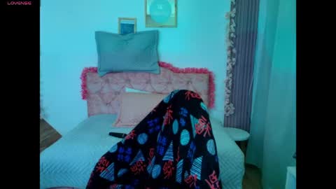 Snapshot of cata_saeeenz0 chatting on April 27, 2026, 5:05 am cata_saeeenz0 online show from April 27, 2026, 5:05 am