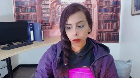 Queen Catalella online show from December 21, 2025, 3:24 am