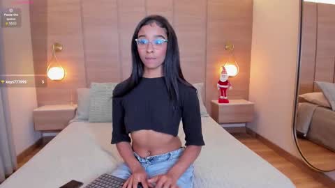 Snapshot of cataleya_wayne chatting on December 3, 2025, 8:51 pm Cataleya online show from December 3, 2025, 8:51 pm