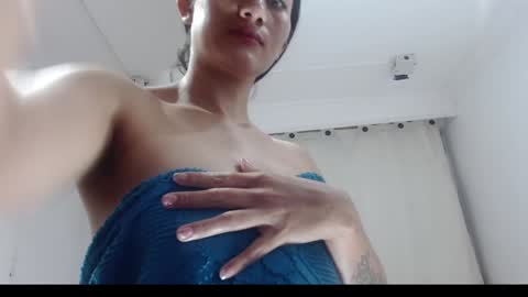 Snapshot of cataleyalove_ady chatting on December 27, 2024, 5:31 am cataleyalove_ady online show from December 27, 2024, 5:31 am
