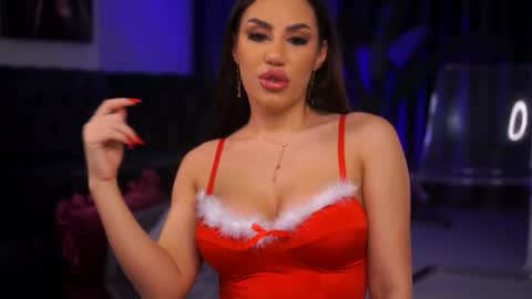 Snapshot of cataleyasyrene chatting on December 21, 2025, 7:54 pm Cataleya online show from December 21, 2025, 7:54 pm