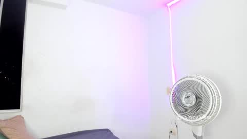 Snapshot of cataliana_mega1 chatting on November 6, 2025, 11:04 pm celiscatalina instagram online show from November 6, 2025, 11:04 pm