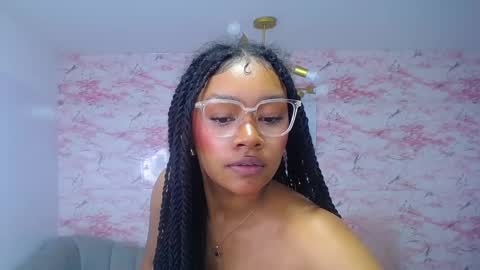 catalina25_t online show from March 12, 2025, 2:23 pm