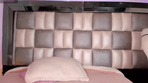 Snapshot of catalina_jade chatting on February 27, 2025, 1:28 pm Cata online show from February 27, 2025, 1:28 pm