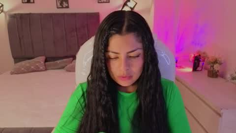 Snapshot of catalina_naughtyy chatting on November 15, 2025, 3:26 am Catalina online show from November 15, 2025, 3:26 am