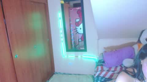 Snapshot of catalina_saenz19 chatting on September 23, 2025, 11:19 pm Catalina Saenz online show from September 23, 2025, 11:19 pm