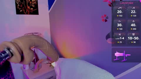 Snapshot of catalina_whore1 chatting on February 3, 2026, 6:35 pm catalina_whore1 online show from February 3, 2026, 6:35 pm