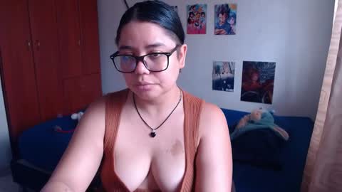 Snapshot of catalinaa_lovee chatting on September 9, 2025, 5:01 pm catalinaa_lovee online show from September 9, 2025, 5:01 pm