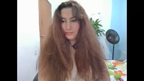 Snapshot of catalinamarpi45 chatting on March 20, 2026, 5:56 am cataleya online show from March 20, 2026, 5:56 am