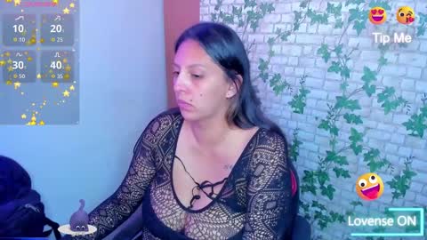  Mia   online show from December 18, 2025, 4:40 am