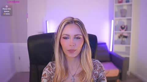 catecrago  online show from March 17, 2026, 9:01 am