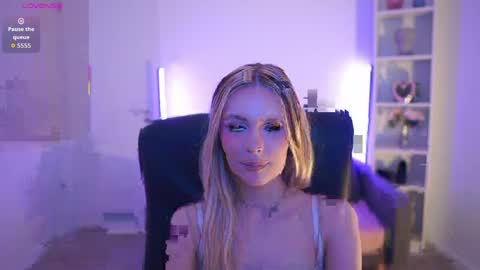 catecrago  online show from March 23, 2026, 9:02 am