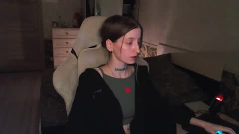 Snapshot of cath_dysphoria_ chatting on November 17, 2025, 8:36 pm CATH online show from November 17, 2025, 8:36 pm