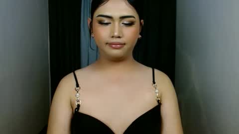 Snapshot of catherine_louise chatting on April 26, 2026, 6:38 pm cath online show from April 26, 2026, 6:38 pm