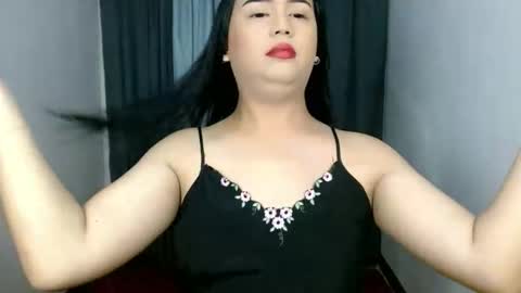 Snapshot of catherine_louise chatting on April 27, 2026, 10:13 am cath online show from April 27, 2026, 10:13 am