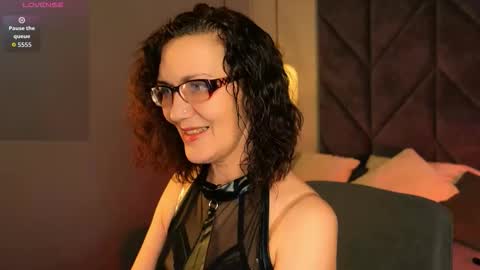 Snapshot of catherine_wisp chatting on February 17, 2026, 1:51 pm Catherine online show from February 17, 2026, 1:51 pm