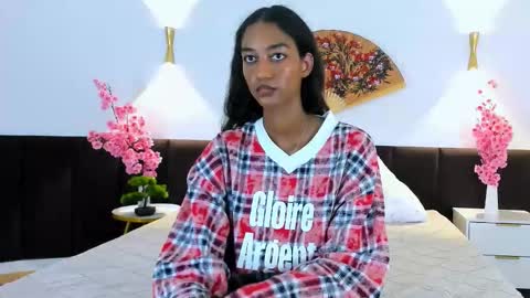 Catherine online show from November 5, 2025, 2:50 pm