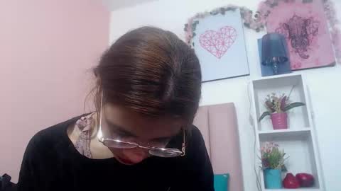 catherinehot707rs online show from September 14, 2025, 3:16 am