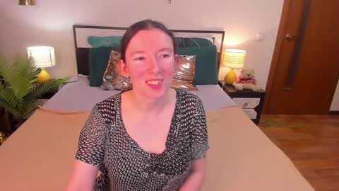 Catrin online show from March 13, 2026, 6:20 am