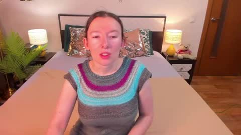Catrin online show from May 5, 2026, 4:20 am