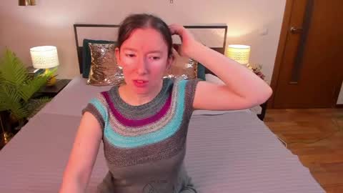 Catrin online show from May 15, 2026, 3:35 am