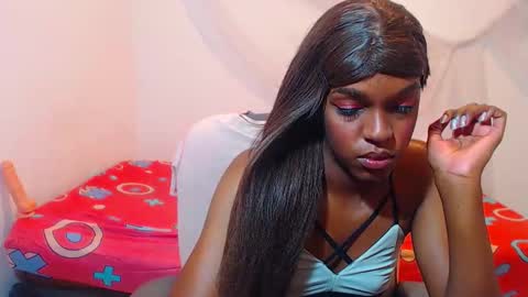 cathi_nahomi online show from November 3, 2025, 11:11 am