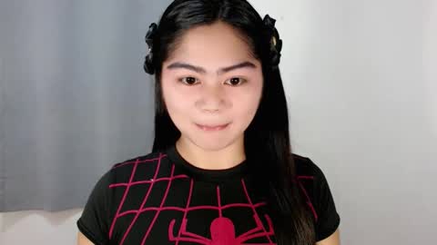 cathy_ho online show from February 17, 2026, 1:18 pm