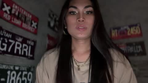 Snapshot of cathy_sanches chatting on January 3, 2025, 11:35 am cathy online show from January 3, 2025, 11:35 am