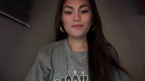 Snapshot of cathy_sanches chatting on October 23, 2025, 2:11 am cathy online show from October 23, 2025, 2:11 am