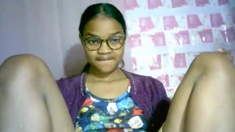 Snapshot of cathyxlisa chatting on September 19, 2025, 7:10 am CathyXLisa online show from September 19, 2025, 7:10 am