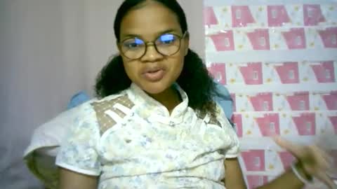 CathyXLisa online show from November 8, 2025, 10:04 am