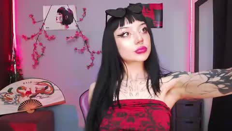 Snapshot of cati_petite chatting on February 23, 2026, 9:28 am Cati help me reach my goal of 100 thumbs up again 3 online show from February 23, 2026, 9:28 am