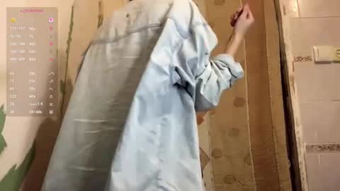 Lola online show from October 14, 2025, 9:26 pm