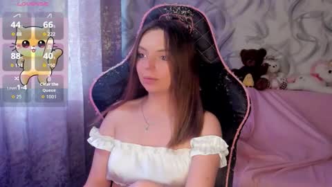 Snapshot of catisyfury chatting on September 21, 2025, 11:23 am . . online show from September 21, 2025, 11:23 am