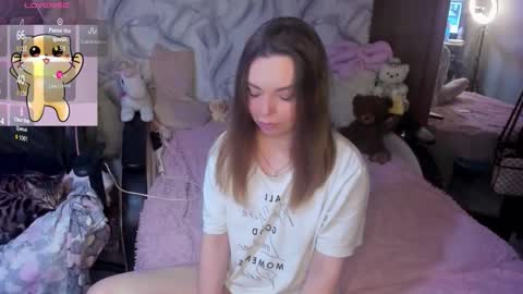 Snapshot of catisyfury chatting on October 23, 2025, 1:21 pm . . online show from October 23, 2025, 1:21 pm