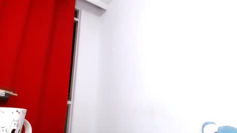 Catalina Restrepo online show from February 6, 2026, 1:32 am